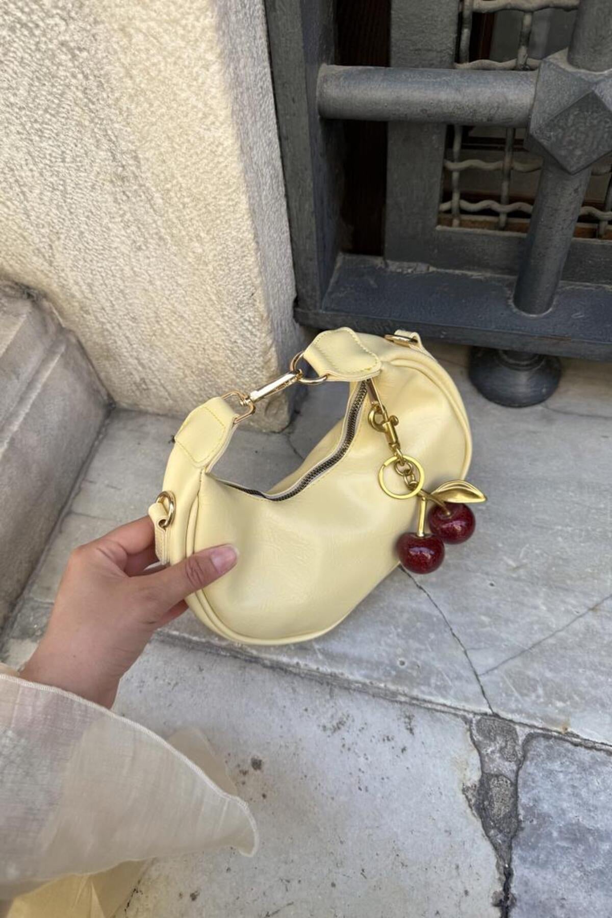Sac Cerisa