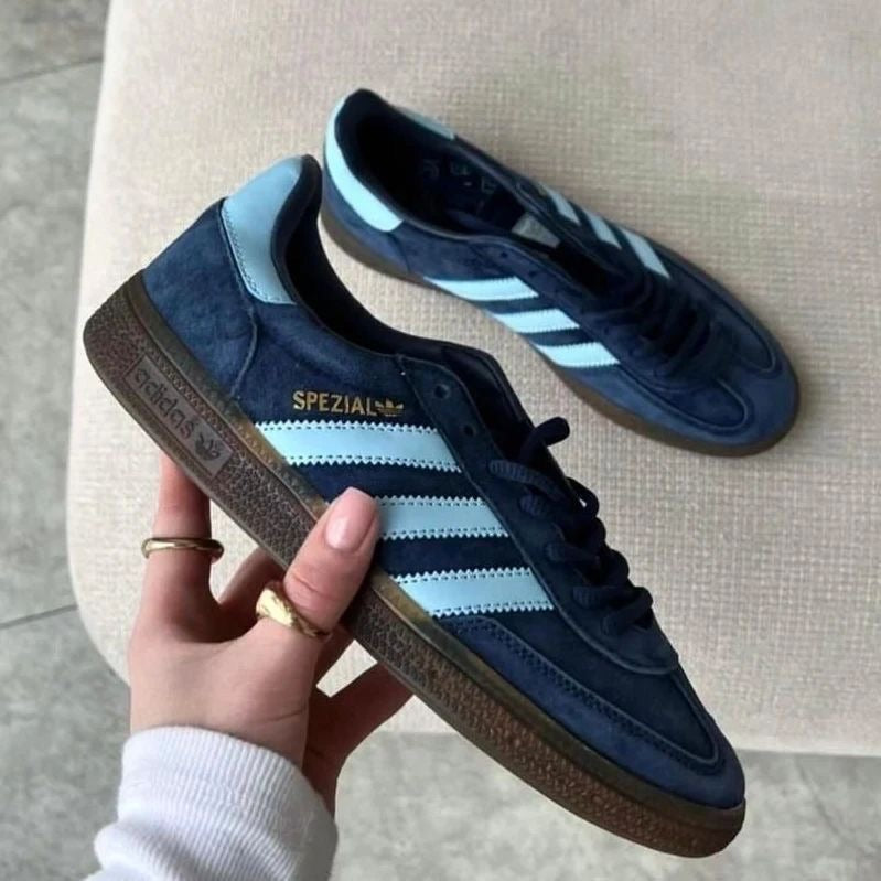 Adidas spezial