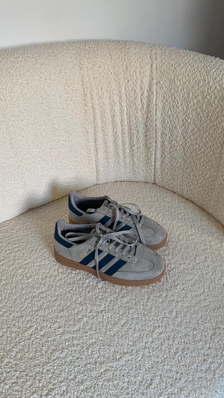 Adidas spezial