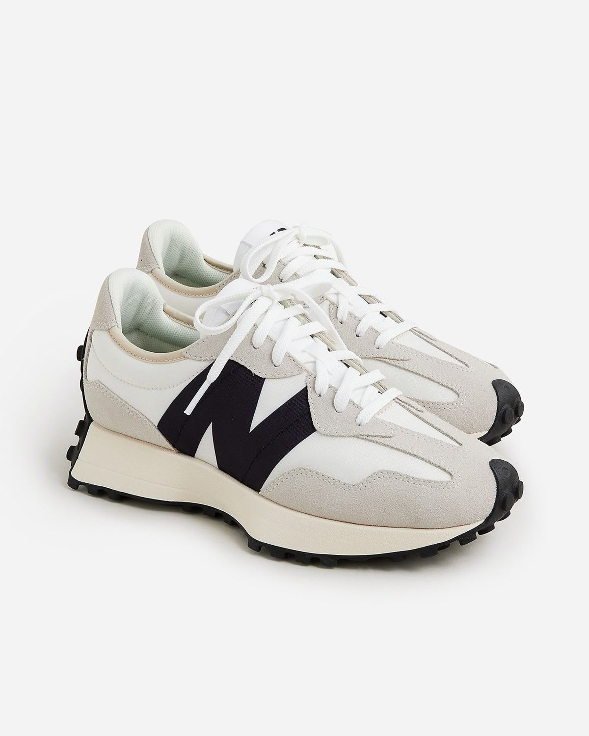 New Balance 327