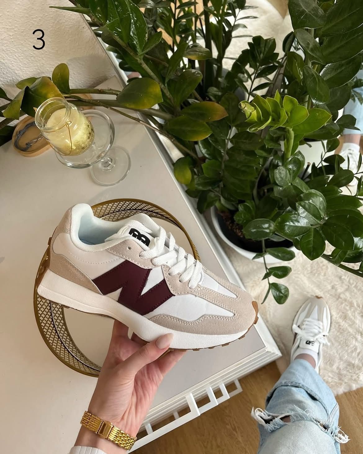 New Balance 327