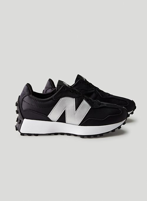 New Balance 327